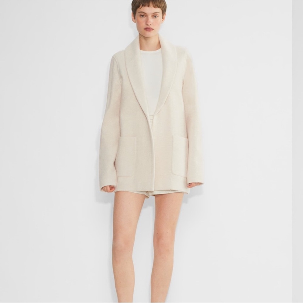 Aritzia wool blazer